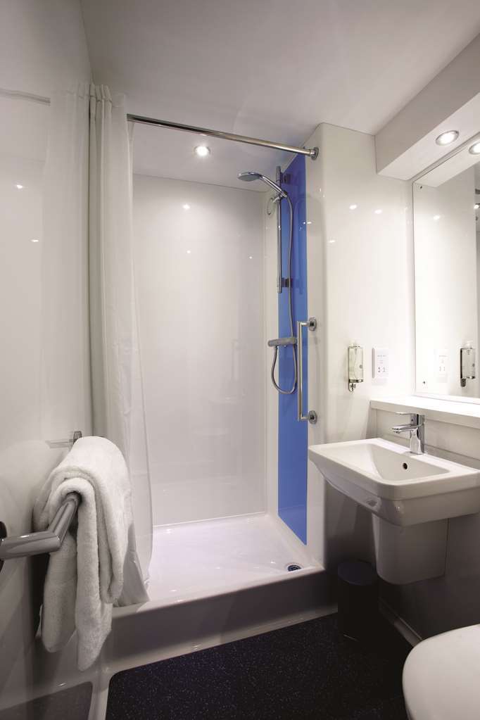 Travelodge Docks 2* Liverpool