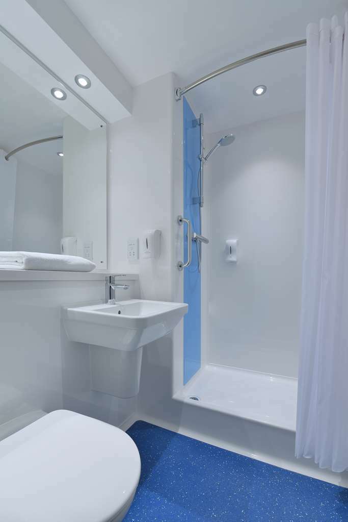 Hotel Travelodge Docks Liverpool