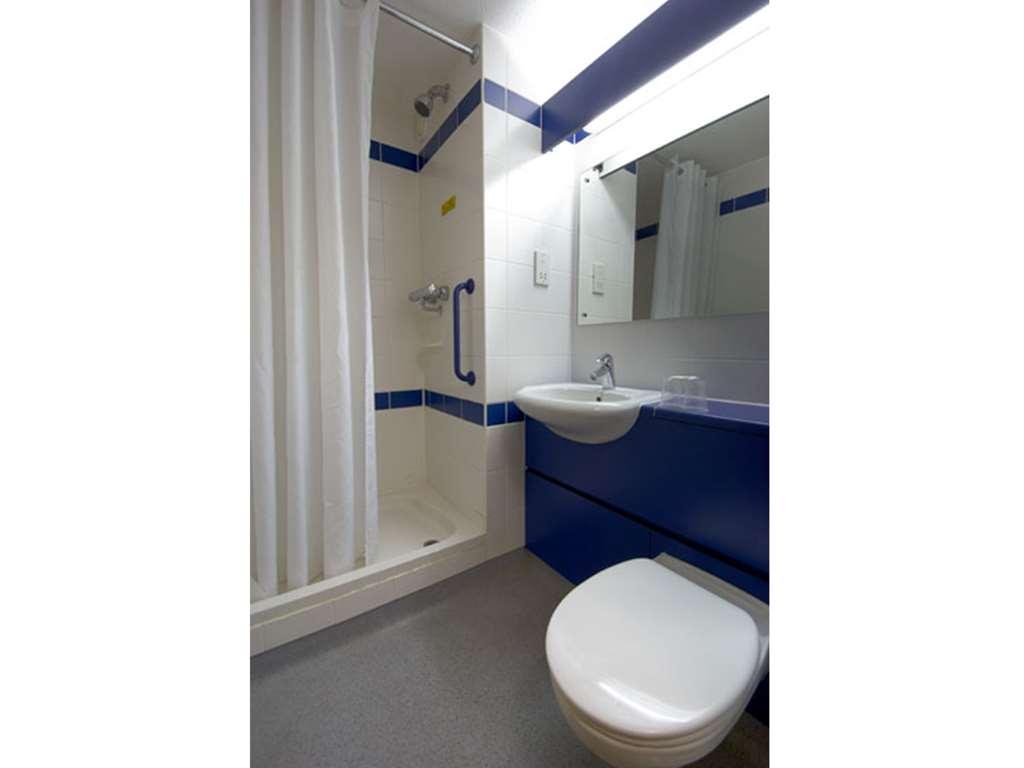 Travelodge Docks Hotel
